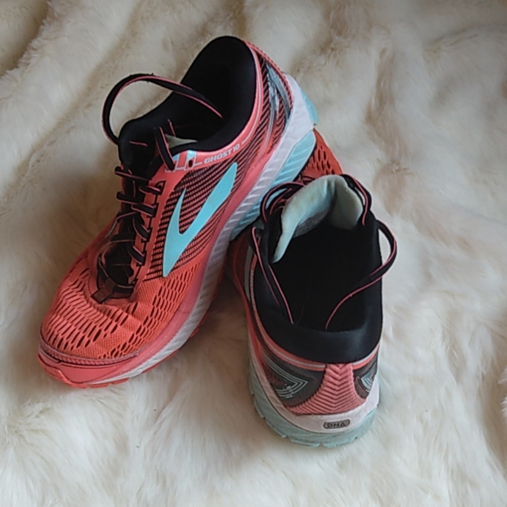 Brooks Ghost 10 Snickers - image 4